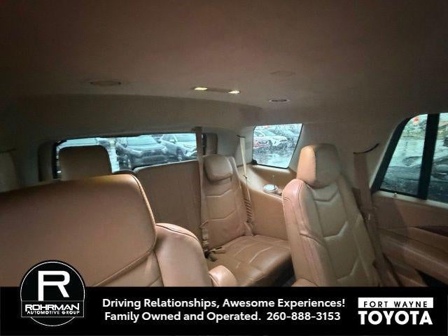 2016 Cadillac Escalade Platinum Edition