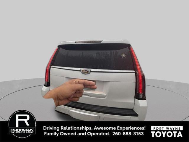 2016 Cadillac Escalade Platinum Edition