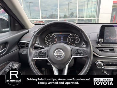 2022 Nissan Altima 2.5 SR