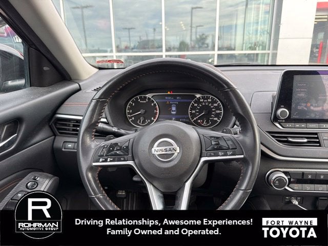 2022 Nissan Altima 2.5 SR