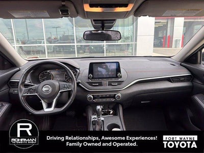2022 Nissan Altima 2.5 SR