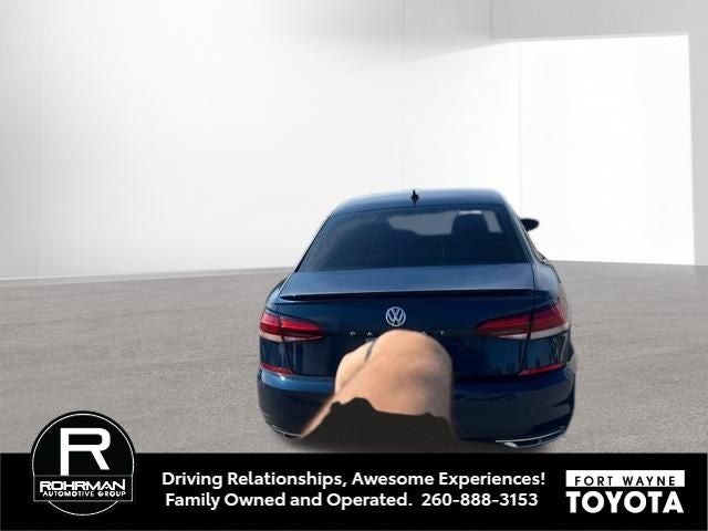 2021 Volkswagen Passat 2.0T R-Line