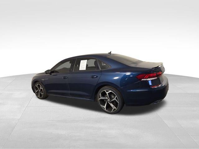 2021 Volkswagen Passat 2.0T R-Line