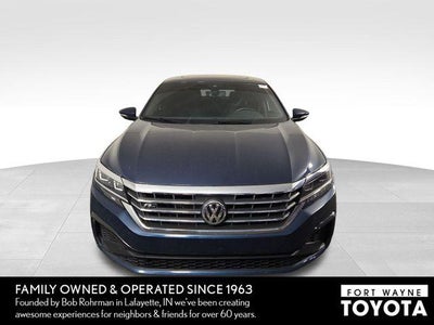 2021 Volkswagen Passat 2.0T R-Line