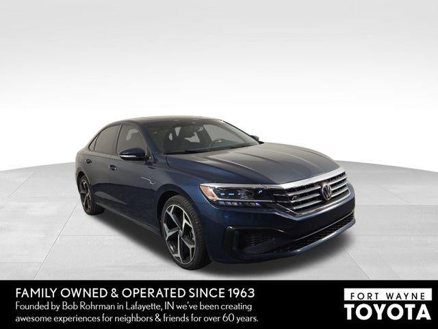 2021 Volkswagen Passat 2.0T R-Line