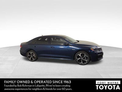 2021 Volkswagen Passat 2.0T R-Line