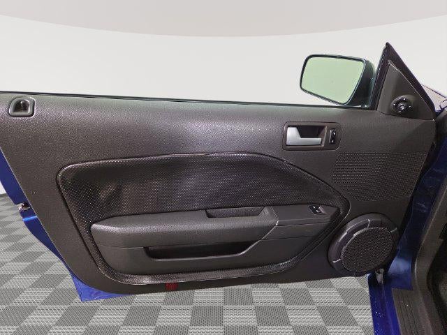 2007 Ford Mustang GT Deluxe