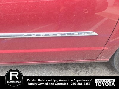 2016 Chrysler Town & Country Touring-L