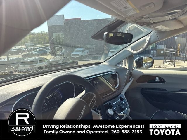 2024 Chrysler Pacifica Limited