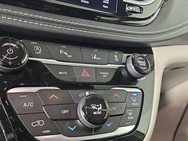 2024 Chrysler Pacifica Limited - Photo 54
