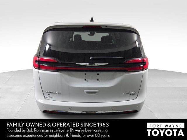 2024 Chrysler Pacifica Limited