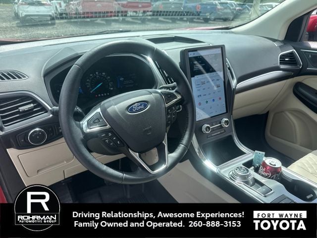 2023 Ford Edge Titanium