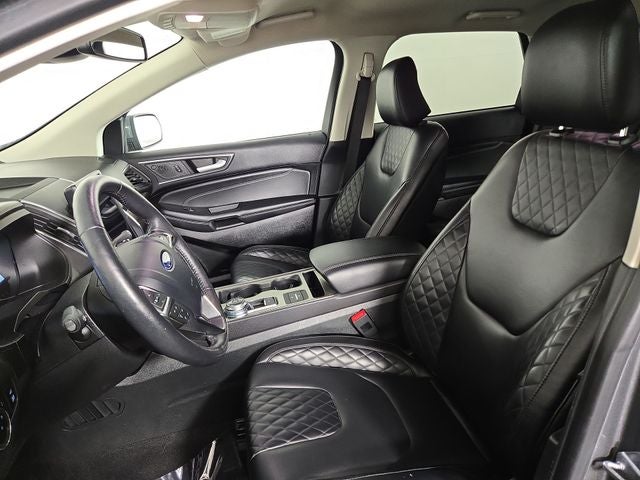 2024 Ford Edge Titanium - Photo 13