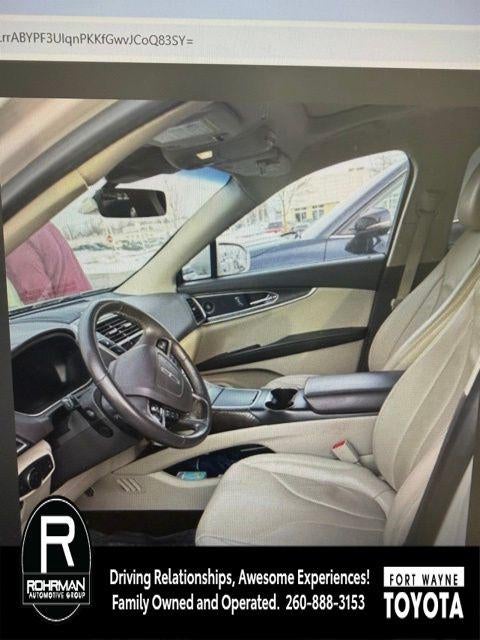 2019 Lincoln Nautilus Reserve