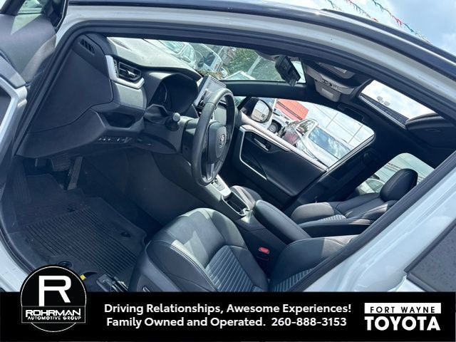 2021 Toyota RAV4 Hybrid XSE