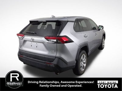 2022 Toyota RAV4 LE