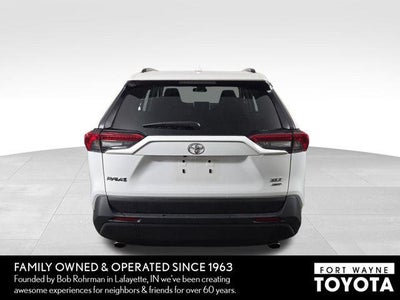 2025 Toyota RAV4 XLE