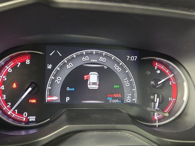 2024 Toyota RAV4 XLE - Photo 16
