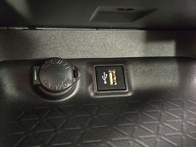 2024 Toyota RAV4 XLE - Photo 57