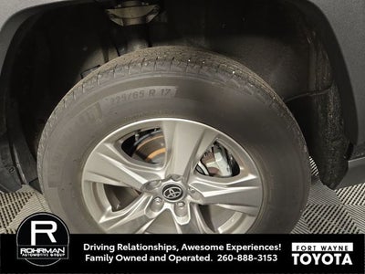 2025 Toyota RAV4 XLE