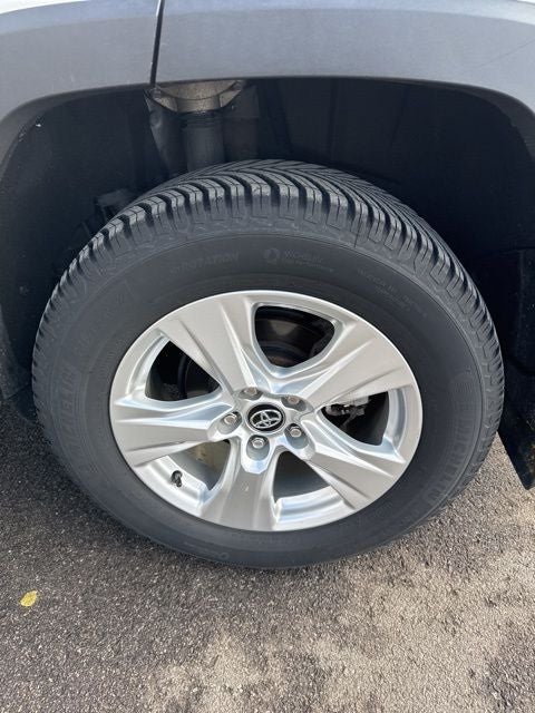 2020 Toyota RAV4 Hybrid XLE