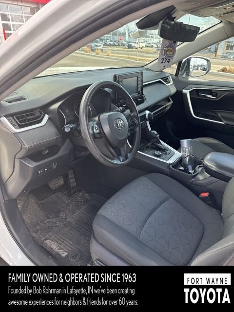 2020 Toyota RAV4 Hybrid XLE