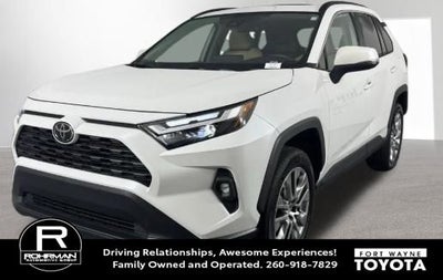 2025 Toyota RAV4 XLE