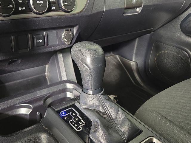 2022 Toyota Tacoma SR V6