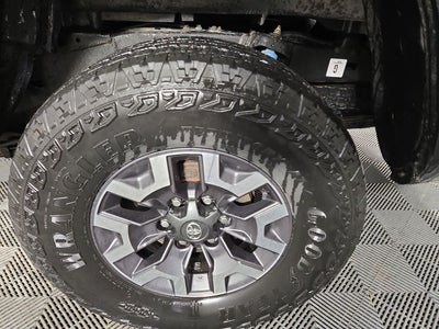 2022 Toyota Tacoma TRD Off-Road V6