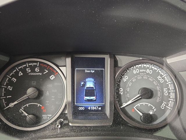2022 Toyota Tacoma TRD Off-Road V6