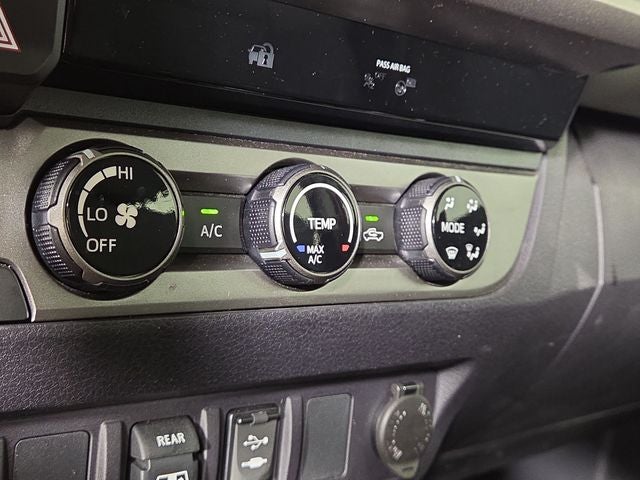 2018 Toyota Tacoma SR5 V6