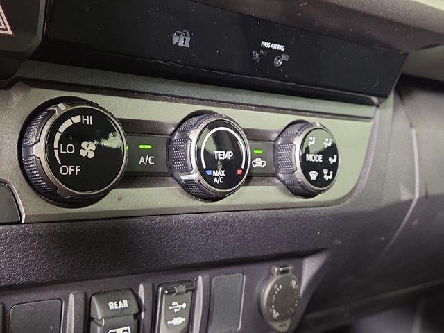 2018 Toyota Tacoma SR5 V6