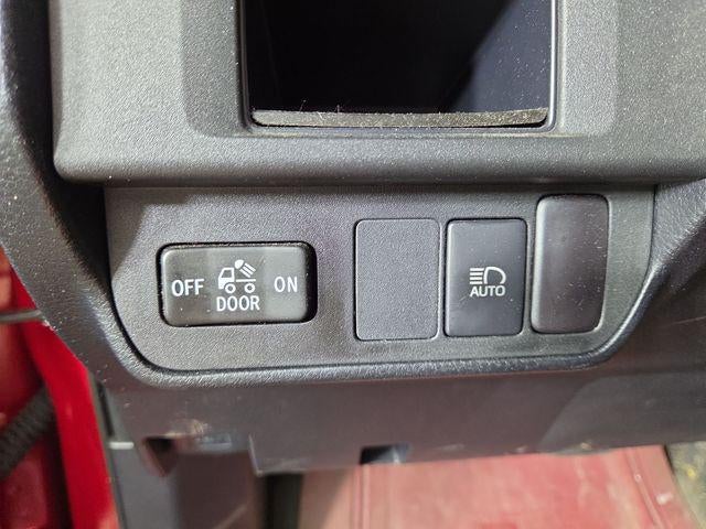2018 Toyota Tacoma SR5 V6