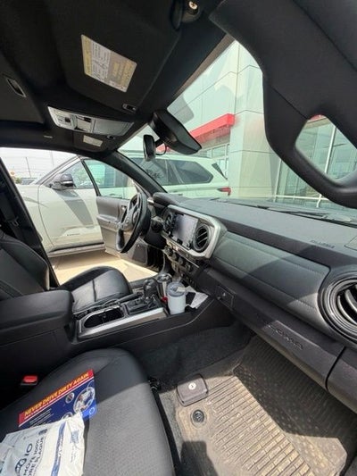 2023 Toyota Tacoma Limited V6