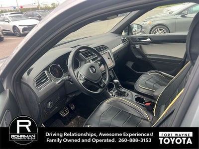 2021 Volkswagen Tiguan 2.0T SE R-Line Black