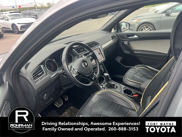 2021 Volkswagen Tiguan 2.0T SE R-Line Black