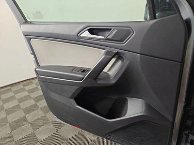 2021 Volkswagen Tiguan 2.0T SE R-Line Black