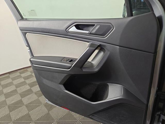 2021 Volkswagen Tiguan 2.0T SE R-Line Black
