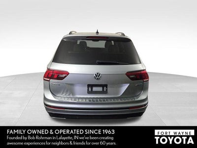 2021 Volkswagen Tiguan 2.0T SE R-Line Black