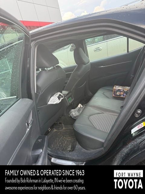 2018 Toyota Camry SE