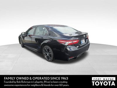 2018 Toyota Camry SE