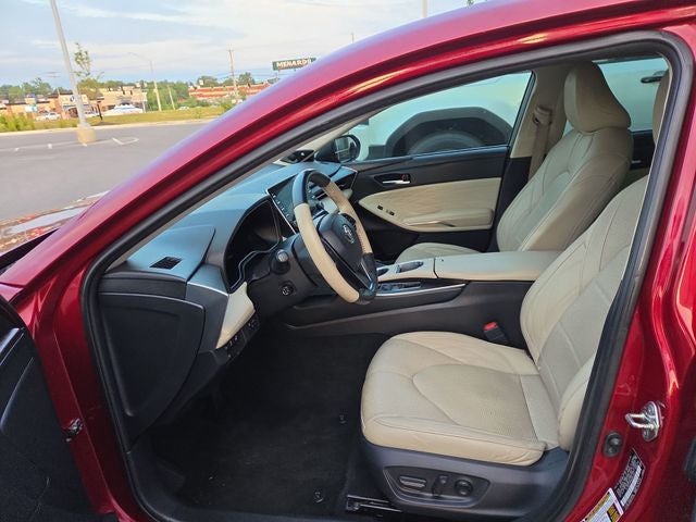 2019 Toyota Avalon Hybrid Limited