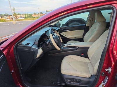 2019 Toyota Avalon Hybrid Limited