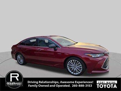 2019 Toyota Avalon Hybrid Limited