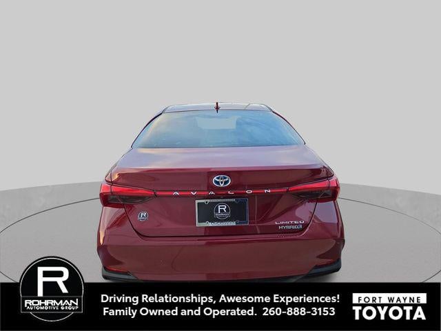 2019 Toyota Avalon Hybrid Limited