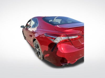 2018 Toyota Camry Hybrid SE