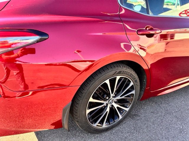 2018 Toyota Camry Hybrid SE