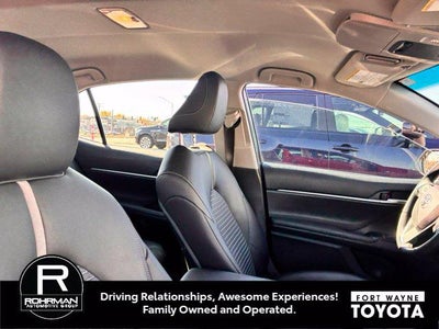 2018 Toyota Camry Hybrid SE