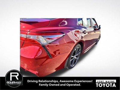 2018 Toyota Camry Hybrid SE