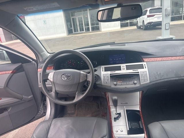2005 Toyota Avalon XLS